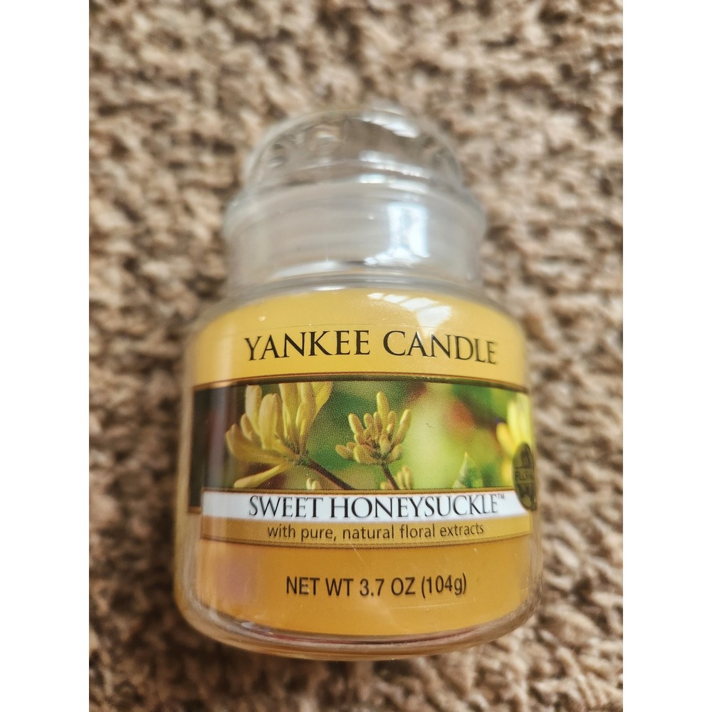 Yankee Candle Sweet Honeysuckle Small Jar Candle 3.7 oz Floral Discontinued HTF